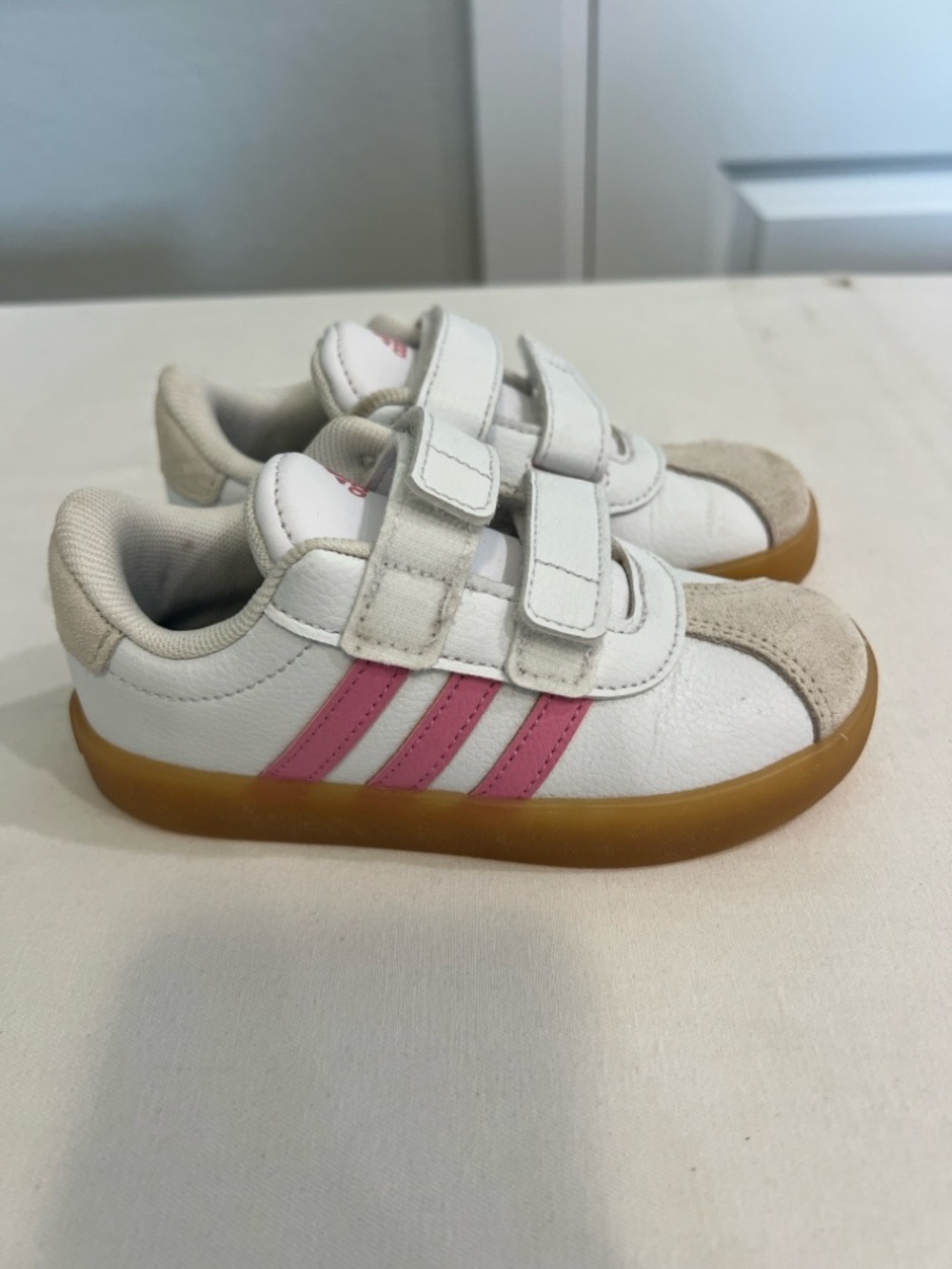 adidas White Kids Sneakers with Pink Stripes and Gum Sole - Velcro - Picture 2 of 8